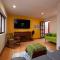 Eclectic Gem Near Centro King Beds and Rooftop Deck - 圣米格尔-德阿连德