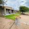 plot 38 self catering apartment and camping - Khemsbok