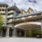 KING Bed - Premium STUDIO Suite - Ski Valet - Village
