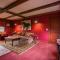 Fireplace, Ski-Okemo, Apple Trees, Piano, Amazing Views, Firepit, Priory, Pool, Fields, Theatre! - Weston