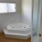 Luxury country guesthouse on large cattle station