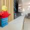 HostaHome Suites at Afiniti Residence walk to Legoland