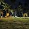 Thodiyil Private Beach View Chalet varkala - Kondālseri