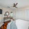 FEATURED ON HGTVS MY LOTTERY DREAM HOME! Private dock, 15 minute boat ride to Crab Island, 20 minute drive to Destin, Pet Friendly