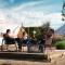 Glamping Valle de Guadalupe with Private Bathrooms by YUMA Resort