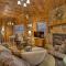 Hygge Haus Rustic charm cozy beds and a serene location - Эллиджей