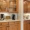 Hillside Manor -Luxury Hot Tub Fireplace Pool Table Wet Bar - Afton