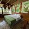 Biohostal Mindo Cloud Forest