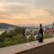 BREGOS SUPERIOR APARTMENT - unique design 3-BR - unbelievable panoramic view of Split - walking distance from UNESCO palace and Bacvice beach - free parking - BURALUX properties - Split