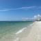 Closest Studio Suite to Vanderbilt Beach, new remodel, well appointed, BBQ, yard, very private plus many extras! - Naples