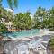Alex Beachfront Apartment