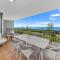 Alex Beachfront Apartment
