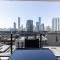 Spectacular views, king bd plus single bed & parking