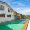 Collaroy 3Br Beach Home with Large Pool First Floor - Collaroy