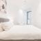 Sleek Apt Featuring Enchanting St Kilda Views - Melbourne