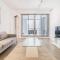 Sleek Apt Featuring Enchanting St Kilda Views - Melbourne