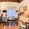 Alexjean cosy apartment close to beach and Dapia