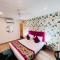 Qotel Comfort Chattarpur - Opposite Tivoli Garden Near Chattarpur Metro