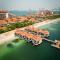 Luxury Holiday Home, Spacious 1 bedroom, Burj Alarab full ocean view, Anantara the palm, Palm Jumeirah, Dubai
