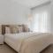 Moderno y luminoso apartamento en Las Gaviotas- Puerto Banús
