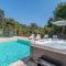 Gorgeous Home In Trosti With Jacuzzi - Rojnići