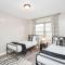 Spacious 5BR 3BA Holiday Home Close to Stadiums with Hot Tub - هيوستن