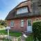 Reet Lodge