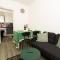Suite 1 - Stylish Room in a Shared House - Neepsend