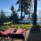 4BD Lakeside Retreat with Views - 塔霍城