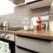 Suite 5 - Refurbished Room in a Shared House - Sheffield