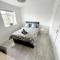 Flat 12 Palm Court