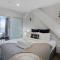 Augustus Harmony Apartment with Parking - Air-con - 奥克兰