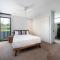 Somers Sanctuary - Luxury Interiors, Pool, Sauna, Water Views, Theatre Room