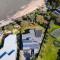 Somers Sanctuary - Luxury Interiors, Pool, Sauna, Water Views, Theatre Room