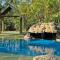 Belles on Ballow - Wombat Lodge