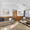 Metung Holiday Villas