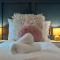 MODERN & SPACIOUS Canary Wharf Apartment, PRIME CENTRAL LOCATION, BALCONY, Near O2, EXCEL, LONDON CITY AIRPORT & GREENWICH - 伦敦