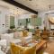Designer Family Haven In The Heart Of Sea Point - 开普敦