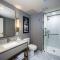 The Yorktowne Hotel, Tapestry Collection by Hilton - York