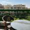 Sunny Elegant 3BR Apartment Near AUC New Cairo - Kairó