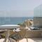 Golden Luxury Suites