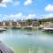 Turtle Cove, Lakefront Pool - Four Seasons