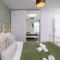 MODERN & SPACIOUS Canary Wharf Apartment, PRIME CENTRAL LOCATION, BALCONY, Near O2, EXCEL, LONDON CITY AIRPORT & GREENWICH - 伦敦