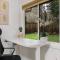 Comfortable Kirkland Home for Family & Remote Work - Kirkland