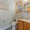 Lakefront Home with Private Beach Access & Hot Tub - Milton
