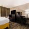 Clarion Pointe Lake Jackson - Clute - لايك جاكسون