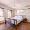 Peaceful 4B2B Sweet Home w Backyard at Springfield