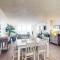 St Regis 3107