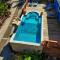 A Dream Getaway! 3-Bedroom Home With A Pool And Ocean Views