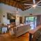 A Dream Getaway! 3-Bedroom Home With A Pool And Ocean Views